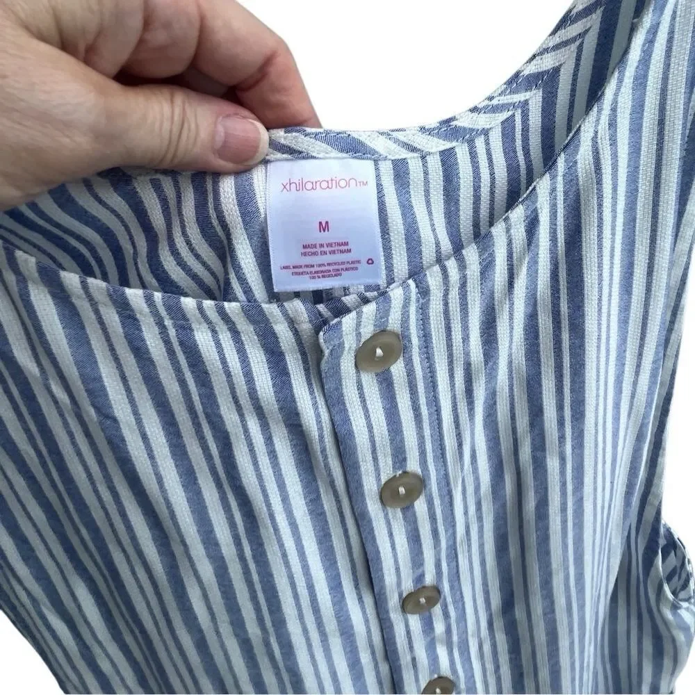 🌴 Xhilaration Blue & White Striped Tie Strap Romper - Size M